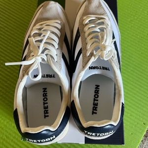 Women Rawlings style shoes